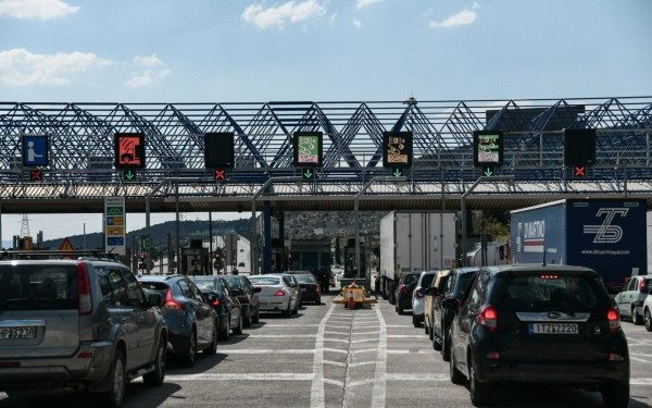 Έξοδος του Πάσχα: Οκτώ συμβουλές της Τροχαίας για ένα ασφαλές ταξίδι