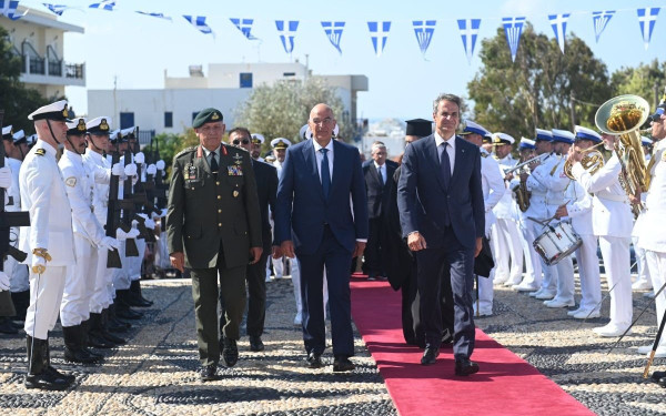 Ν. Δένδιας: Μεγάλη μέρα η σημερινή για την Ορθοδοξία αλλά και για τις Ένοπλες Δυνάμεις (φωτ.)