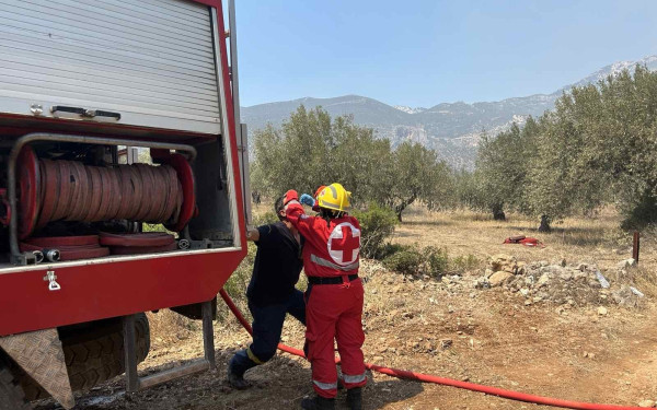 Πυρκαγιά στο Κρυονέρι Αιτωλοακαρνανίας	