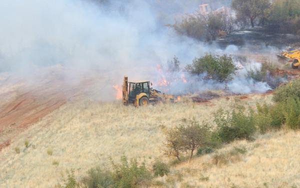 Καβάλα: Αναζωπυρώσεις σε Διαλεκτό και Αβραμυλιά - Προς οριοθέτηση η φωτιά