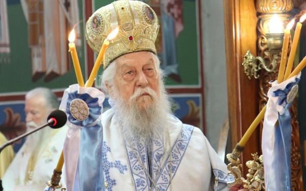 Παραιτήθηκε και ο Μητροπολίτης Παραμυθίας Τίτος