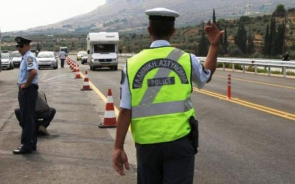 Κυκλοφοριακές ρυθμίσεις σε όλη τη χώρα για τον Δεκαπενταύγουστο