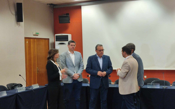 Αναβλήθηκε η σύσκεψη του ΣΥΡΙΖΑ με τους παραγωγικούς φορείς της Θεσσαλονίκης (βίντεο)