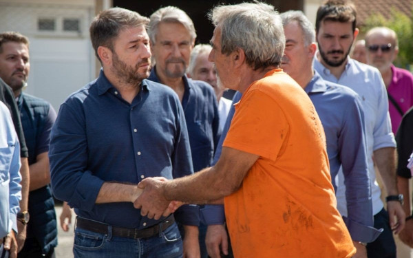 Ανδρουλάκης: «Η κυβέρνηση απέτυχε να προσαρμόσει το κράτος στις νέες συνθήκες της κλιματικής αλλαγής»
