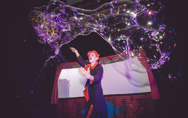 Θέρμη: Bubble Show στα Βασιλικά και τη Νέα Ραιδεστό