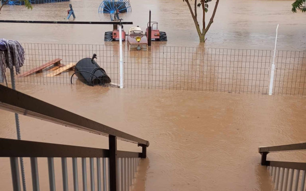 Τρίκαλα: Σε απόγνωση οι κάτοικοι στη Φαρκαδόνα - «Τέτοια καταστροφή δεν έχουμε ξαναζήσει»