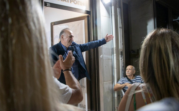 Χαμόγελα και αισιοδοξία στο επιτελείο του υποψηφίου δημάρχου Παύλου Μελά Γ. Λίλτση