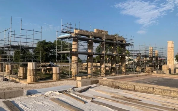 ﻿Αιγές: Το μεγαλοπρεπές ανάκτορο του Φιλίππου Β' από ψηλά - ΔΕΙΤΕ το εκπληκτικό βίντεο