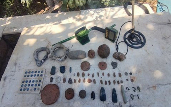 Σύλληψη 72χρονου για αρχαιοκαπηλία στη Ροδόπη: Έκανε... συλλογή αρχαίων αντικειμένων