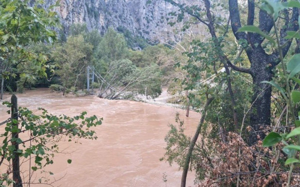 Τέμπη: Δεν άντεξε η γέφυρα της Αγίας Παρασκευής - Η ξεχωριστή σημασία της για τους σιδηροδρομικούς