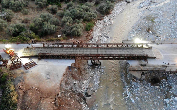 Νέα αιτήματα στο ΓΕΕΘΑ για τοποθέτηση γεφυρών Μπέλεϋ σε περιοχές που επλήγησαν από τις πλημμύρες