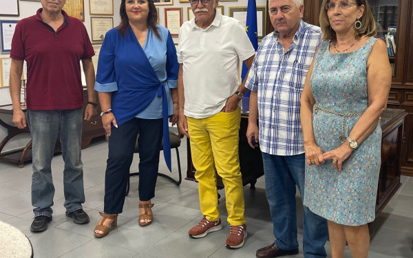 Η Άννα Μυκωνίου στην Ισραηλιτική Κοινότητα Θεσσαλονίκης (φωτ.)