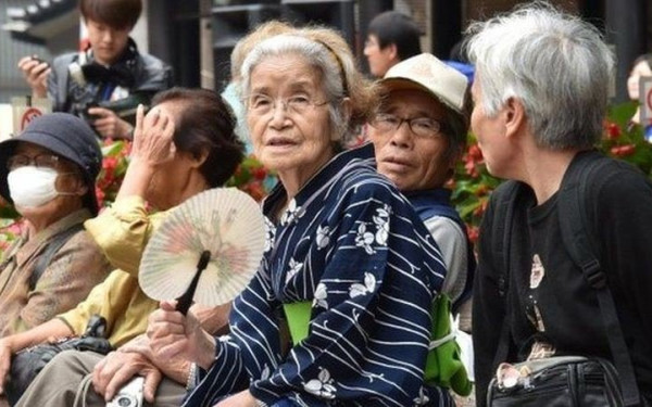 «Γερνάει» η Ιαπωνία - Ένας στους δέκα πολίτες είναι από 80 χρονών και πάνω