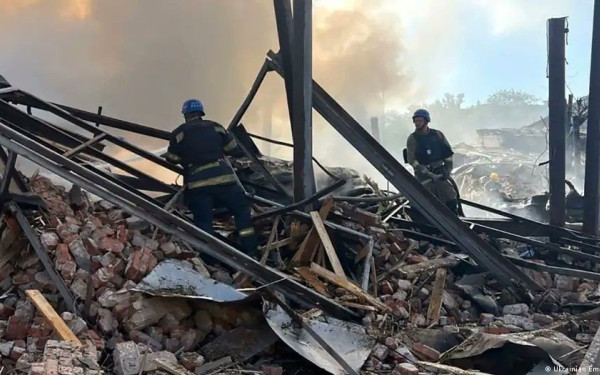 Ουκρανία: Τους 32 έφτασαν οι νεκροί στο Κίεβο από το ρωσικό πλήγμα της 29ης Δεκεμβρίου