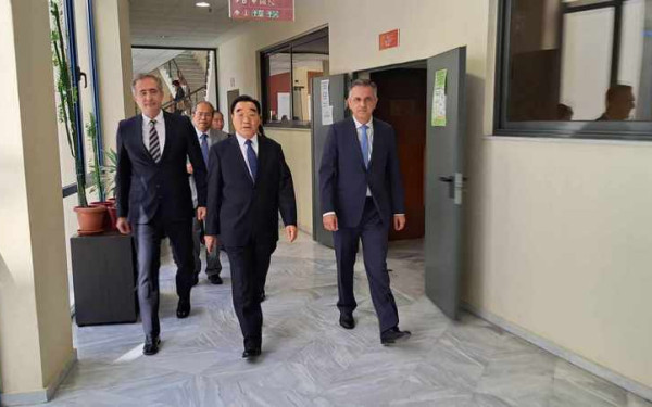 Κοζάνη: Στην ενεργειακή λεκάνη της Δυτικής Μακεδονίας ο Κινέζος πρέσβης