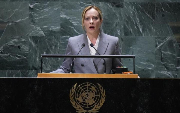 Μελόνι: Κάλεσε τον ΟΗΕ σε «ανελέητο πόλεμο» εναντίον των διακινητών μεταναστών