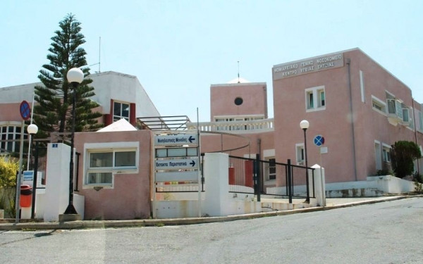 Μια «γροθιά» οι κάτοικοι της Σητείας διεκδικούν τα αυτονόητα για το νοσοκομείο τους (βίντεο)