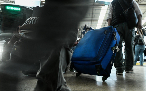 Εκπτώσεις σε ακτοπλοϊκά και αεροπορικά εισιτήρια για τους αναπληρωτές εκπαιδευτικούς ενόψει Πάσχα