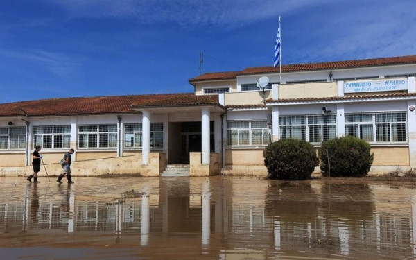 Κλειστά τα σχολεία στη Θεσσαλία από αύριο ως τις 27 Σεπτεμβρίου - Δεν θα λειτουργήσουν κατά περίπτωση και οι δημόσιες υπηρεσίες 