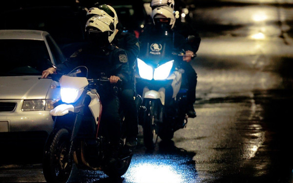 Οι αστυνομικοί κατεβαίνουν σε διαμαρτυρία: Έξω η Αστυνομία από τα γήπεδα  - αρένες