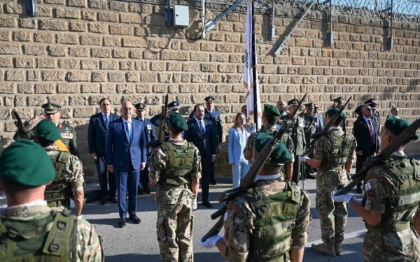 Στεφάνι στα Φυλακισμένα Μνήματα κατέθεσε ο Ν. Δένδιας