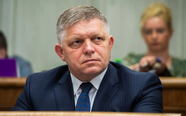 Το Smer-SD του Ρ. Φίκο κερδίζει τις εκλογές στη Σλοβακία - Οι υποσχέσεις που αναδύουν λαϊκισμό