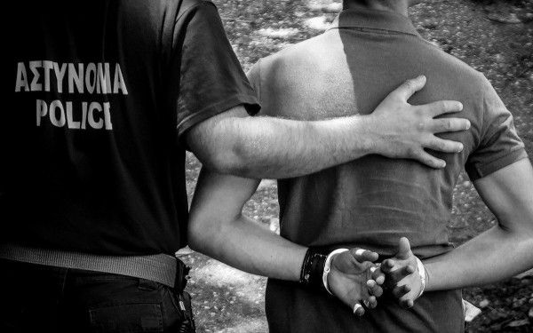 Μέγαρα: Προφυλακίστηκε ο 23χρονος Ρομά για την βάναυση κακοποίηση του 4χρονου