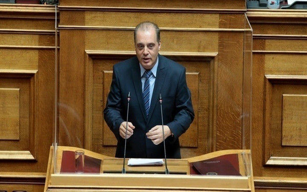 Ελλ. Λύση για πρόταση δυσπιστίας: Θα συνταχθούμε με οποιαδήποτε πρωτοβουλία απαλλάξει την Ελλάδα από την ολέθρια κυβέρνηση