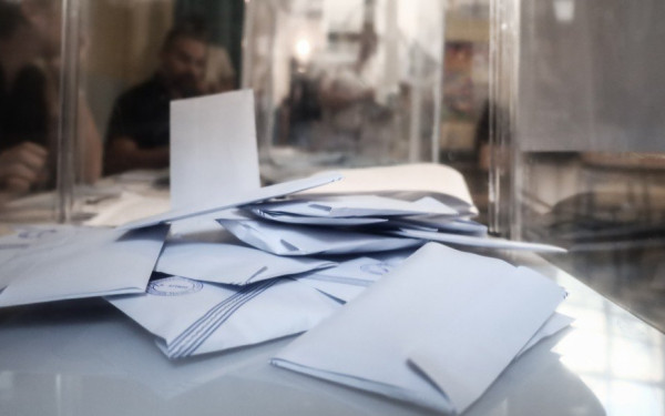 Έκλεισαν οι κάλπες για τις αυτοδιοικητικές εκλογές - Πότε θα ξέρουμε το αποτέλεσμα