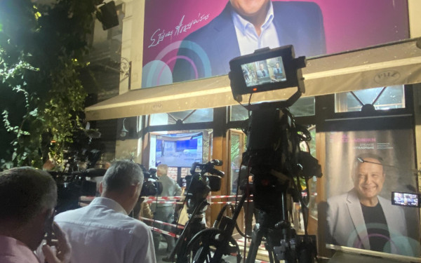 Θεσσαλονίκη: Νέος δήμαρχος ο Αγγελούδης με θρίαμβο - Πανωλεθρία Ζέρβα (βίντεο, φωτ.)