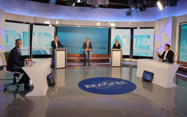 «Κόντρα» Δούκα-Μπακογιάννη στο debate για τον Μεγάλο Περίπατο, το πράσινο, την καθαριότητα και την αντοχή στις πλημμύρες (βίντεο)