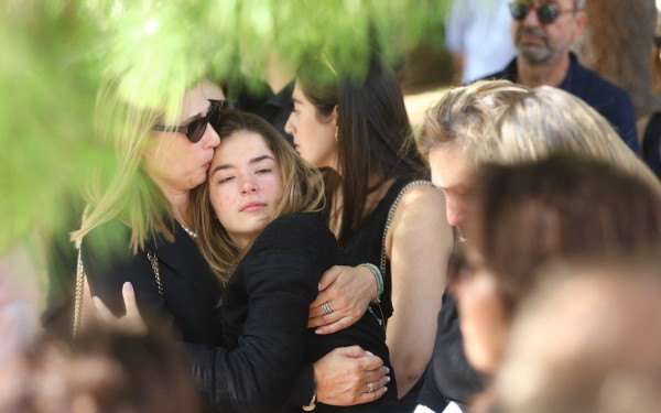 Συγκλονιστικός ο επικήδειος λόγος της κόρης του Γιάννη Ιωαννίδη