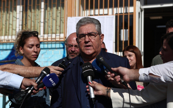 Δ. Κουτσούμπας: Να επαναπροσληφθούν όλοι οι εργαζόμενοι που απολύθηκαν καταχρηστικά από τα Λιπάσματα Kαβάλας