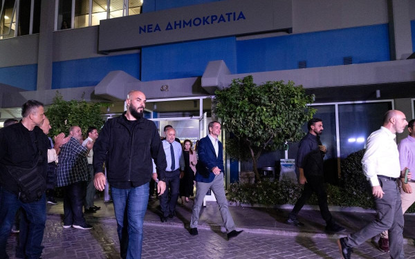 Μια όχι καλή βραδιά για τη ΝΔ: Ο απολογισμός και τα λάθη του δεύτερου γύρου