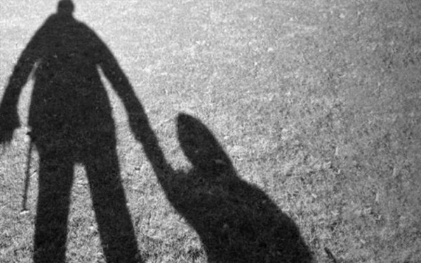 Καστοριά: Άγνωστη επιχείρησε να αρπάξει δύο ανήλικα κορίτσια στο πανηγύρι του Δισπηλιού