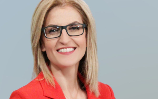 Δώρα Αυγέρη στη «ΜτΚ»: Η προοδευτική κοινωνία νίκησε τον Μητσοτάκη