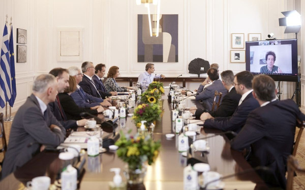 Πώς θα αξιοποιηθεί η Τεχνητή Νοημοσύνη στην Ελλάδα - Οι πρώτες σκέψεις της επιτροπής