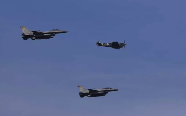 Φωτογραφίες: Αυτά είναι τα μαχητικά που «έσκισαν» τον ουρανό της Θεσσαλονίκης 