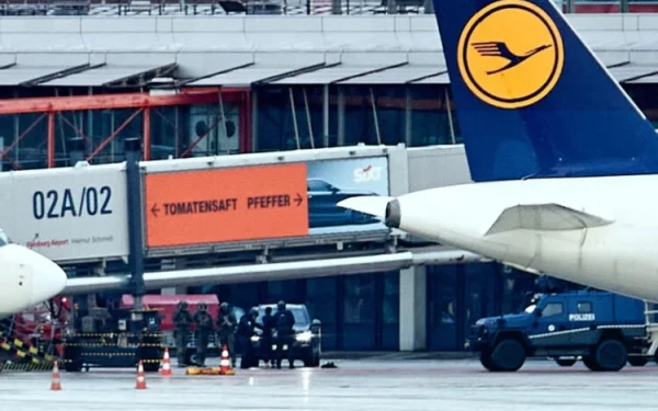 Ζητήματα ασφαλείας του αεροδρομίου του Αμβούργου εγείρονται μετά το περιστατικό ομηρείας
