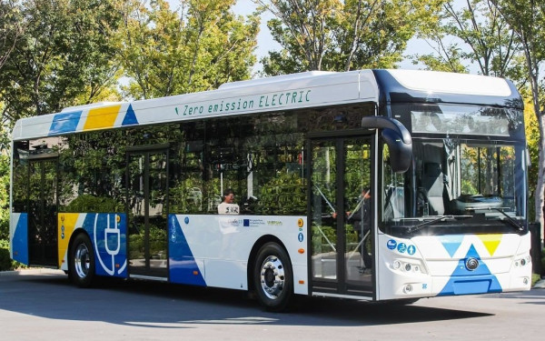 Ξεκινά η μαζική παραγωγή των νέων ηλεκτρικών λεωφορείων για την Αθήνα και τη Θεσσαλονίκη (βίντεο, φωτ.)