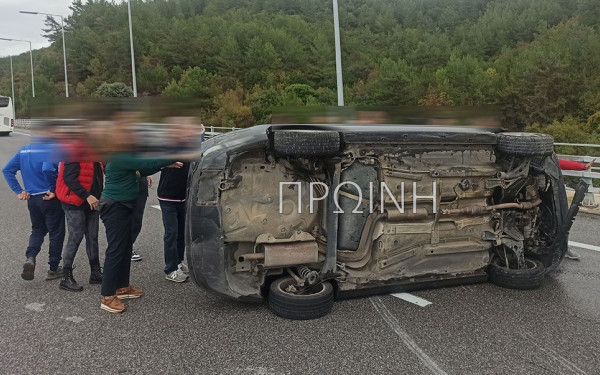 Καβάλα: Σοκαριστικό τροχαίο μετά από ανατροπή οχήματος στην Εγνατία Οδό (φωτ.)