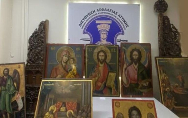 Στους ανθρώπους της Μονής στο Γέρακα οι έρευνες για τις κλεμμένες εικόνες από τα Γιάννενα