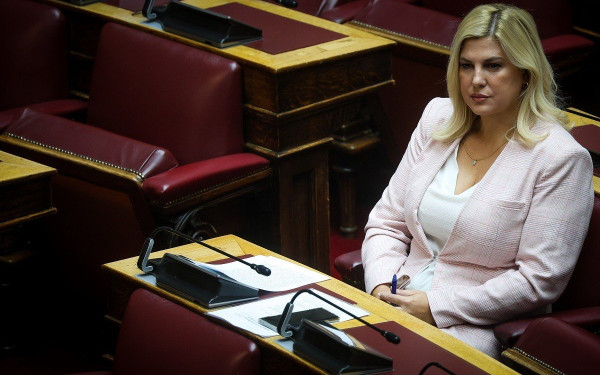 Ερώτηση Θρασκιά στον Σταϊκούρα για τη μονομερή τροποποίηση των όρων της σύμβασης εργασίας στον ΟΑΣΘ