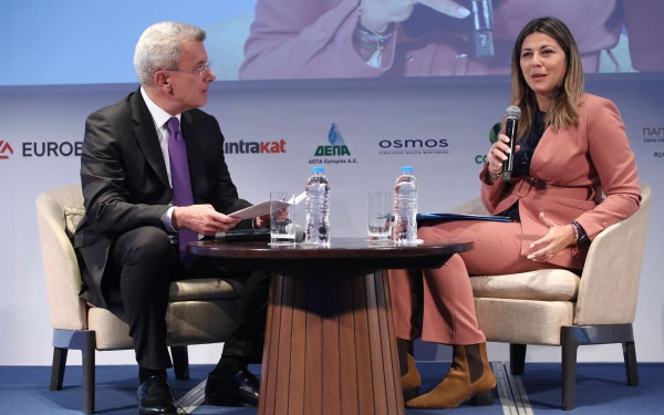 Παρουσιάστηκαν οι βασικοί πυλώνες του Εθνικού Σχεδίου Δράσης για την αντιμετώπιση του δημογραφικού