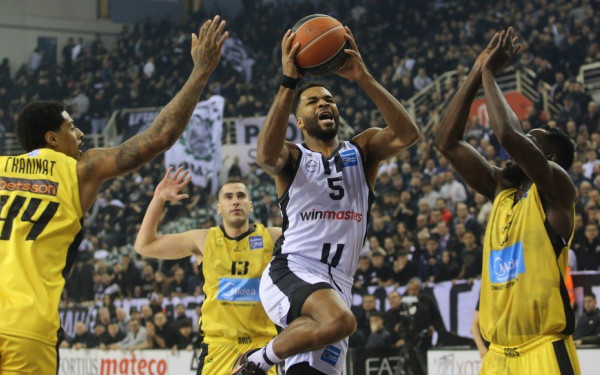 Μπάσκετ: Νίκη του ΠΑΟΚ επί του Άρη με 82-76 σε σπουδαίο ντέρμπι στην Πυλαία (βίντεο)