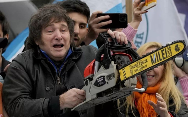 Αργεντινή: Ο Μιλέι νίκησε, η ακρίβεια εκτοξεύτηκε
