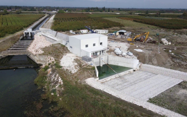 Ημαθία: Σε λειτουργία το νέο μικρό υδροηλεκτρικό της ΔΕΗ Ανανεώσιμες Μακροχώρι ΙΙ