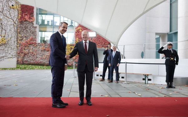 Συνάντηση Σολτς - Μητσοτάκη: Να ολοκληρωθεί άμεσα η μεταρρύθμιση της ευρωπαϊκής νομοθεσίας ασύλου 