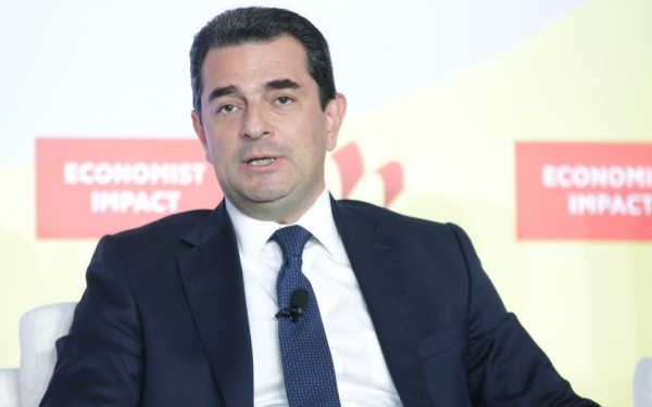 Κ. Σκρέκας: Θα δούμε μειώσεις σε προϊόντα έως και 15% (βίντεο)