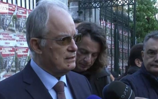 Τασούλας στο Πολυτεχνείο: «Να γράψουμε τη δική μας εποποιία προστασίας της Δημοκρατίας»